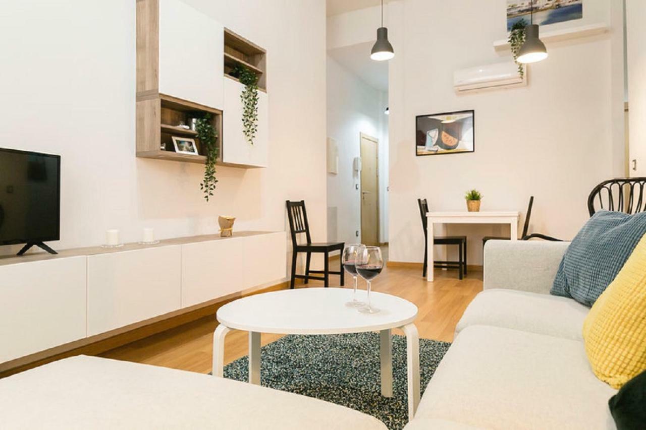 Family Apartment Patio&Swimming Pool In Center Malaga Exterior photo