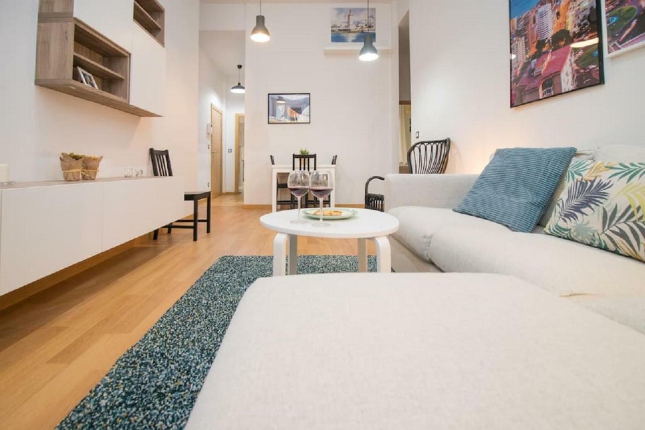 Family Apartment Patio&Swimming Pool In Center Malaga Exterior photo